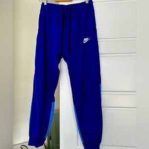 Men’s Nike Parachute Joggers Size M